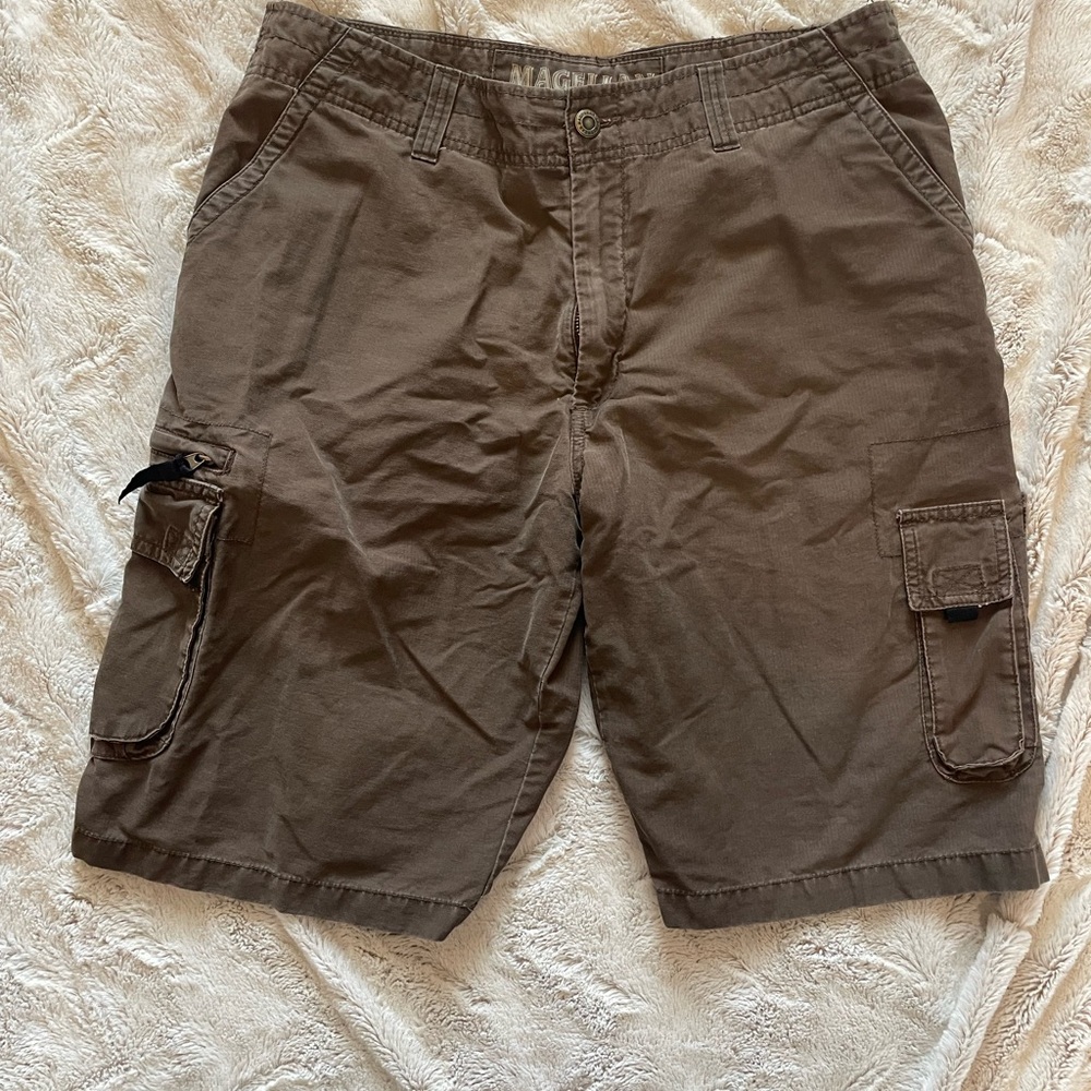Men's Brown Cargo Shorts